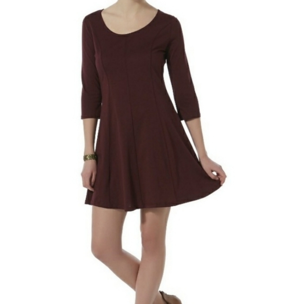 Joe Boxer Burgundy 3/4 Sleeve Skater Dress